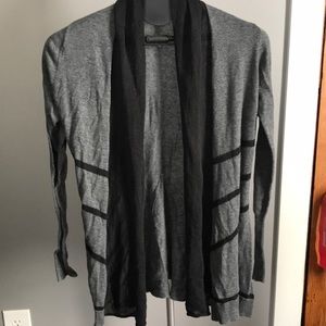 Fate cardigan - size small - gray & black
